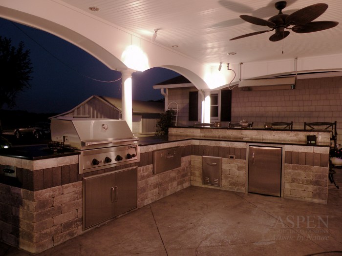 Outdoor living space designers near me