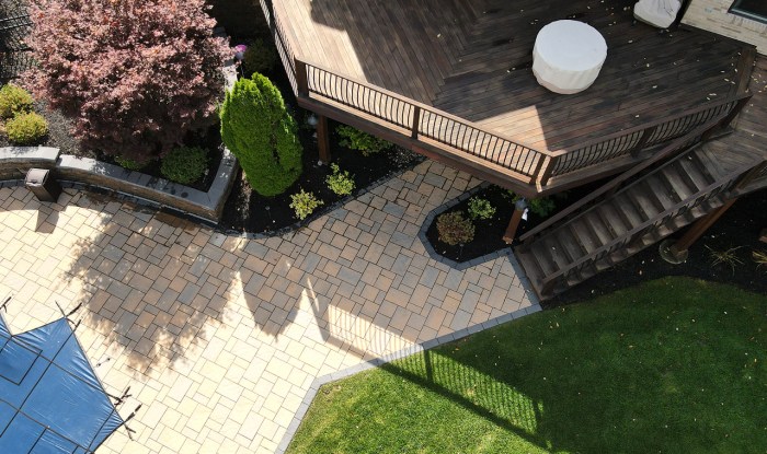 Outdoor living spaces near me